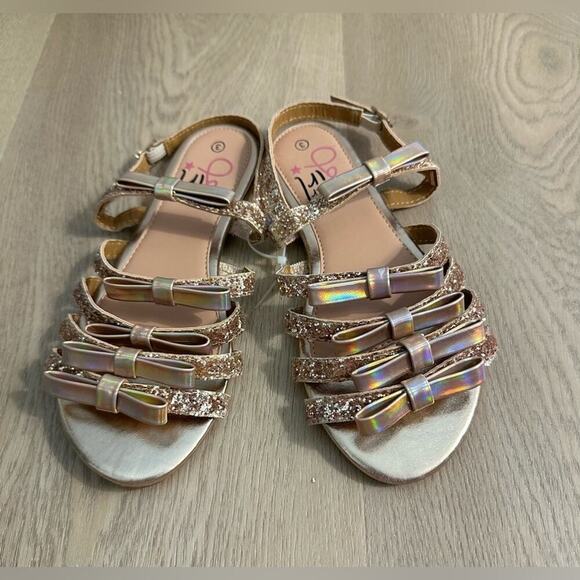 Olivia Miller Other - NWOT Olivia Miller Little Girls Size 3 Slingback Sandals in Rose Gold Glitter